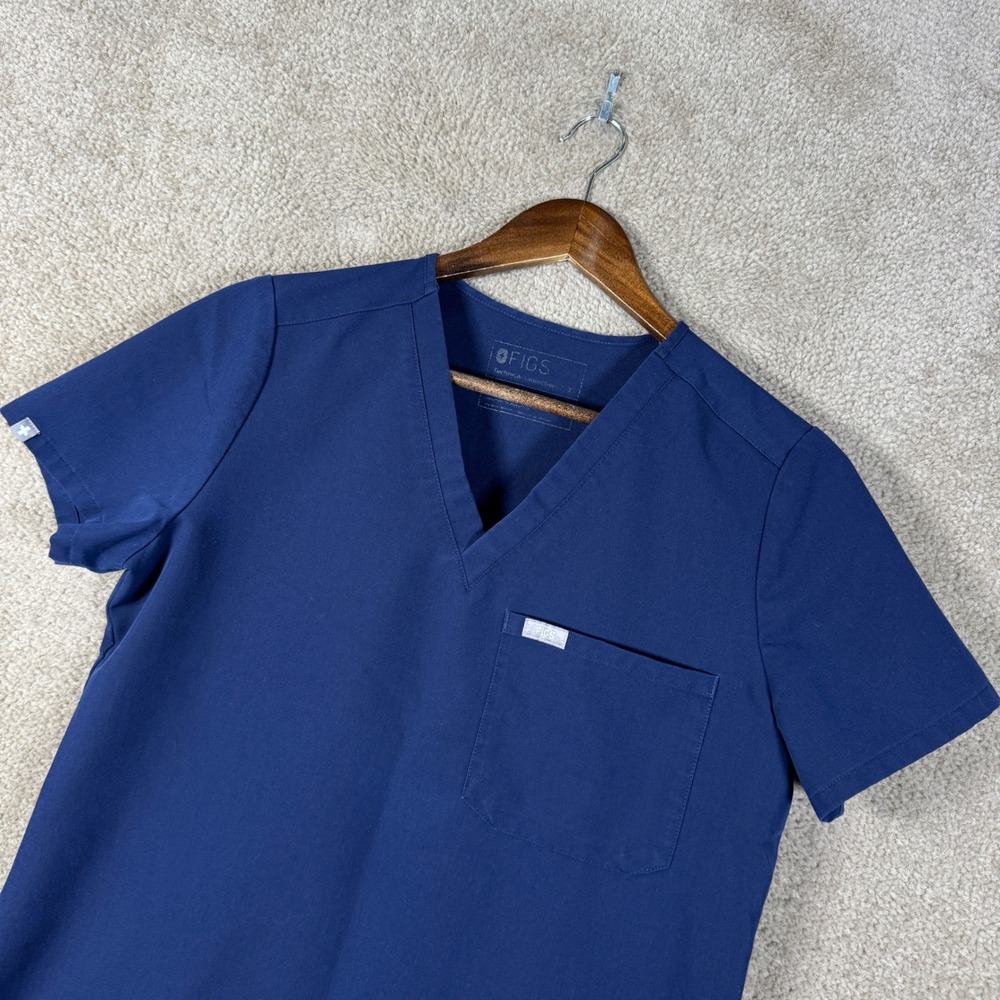 FIGS Catarina Scrub Top Womens Small Navy Blue V-Neck One-Pocket Short Sleeve